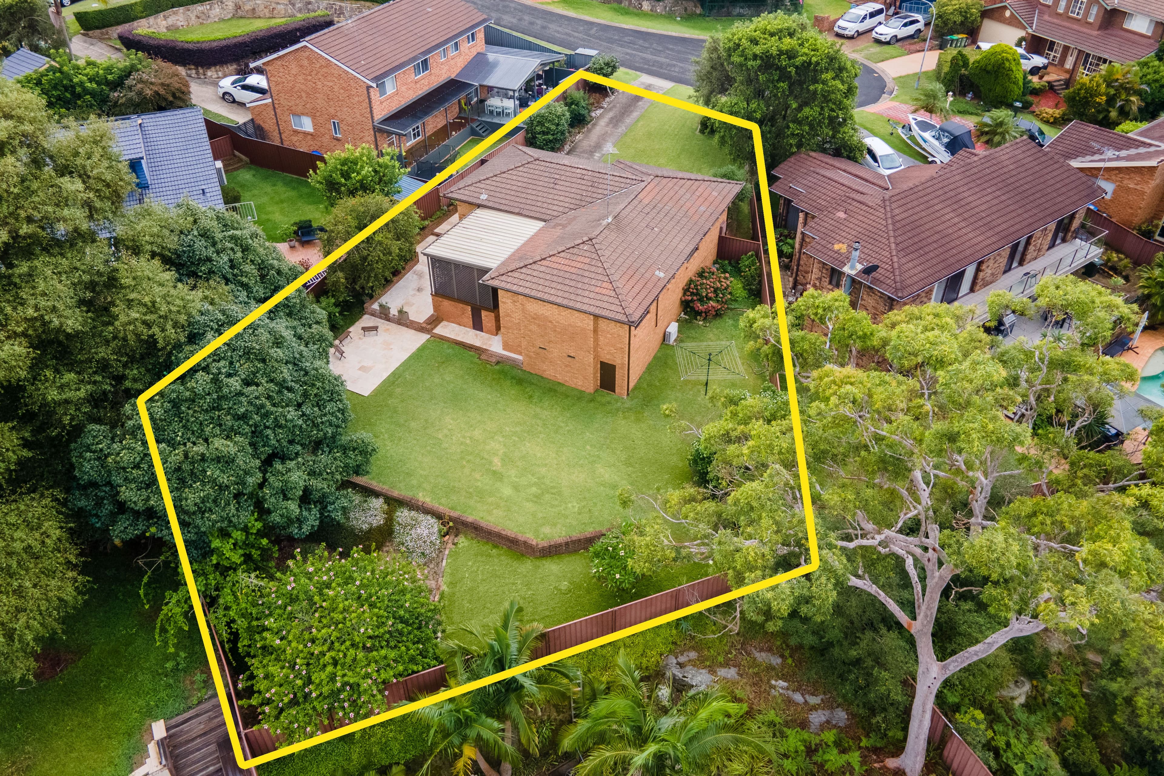 3 Stow Place, Illawong NSW 2234, Illawong - Thumbnail 2