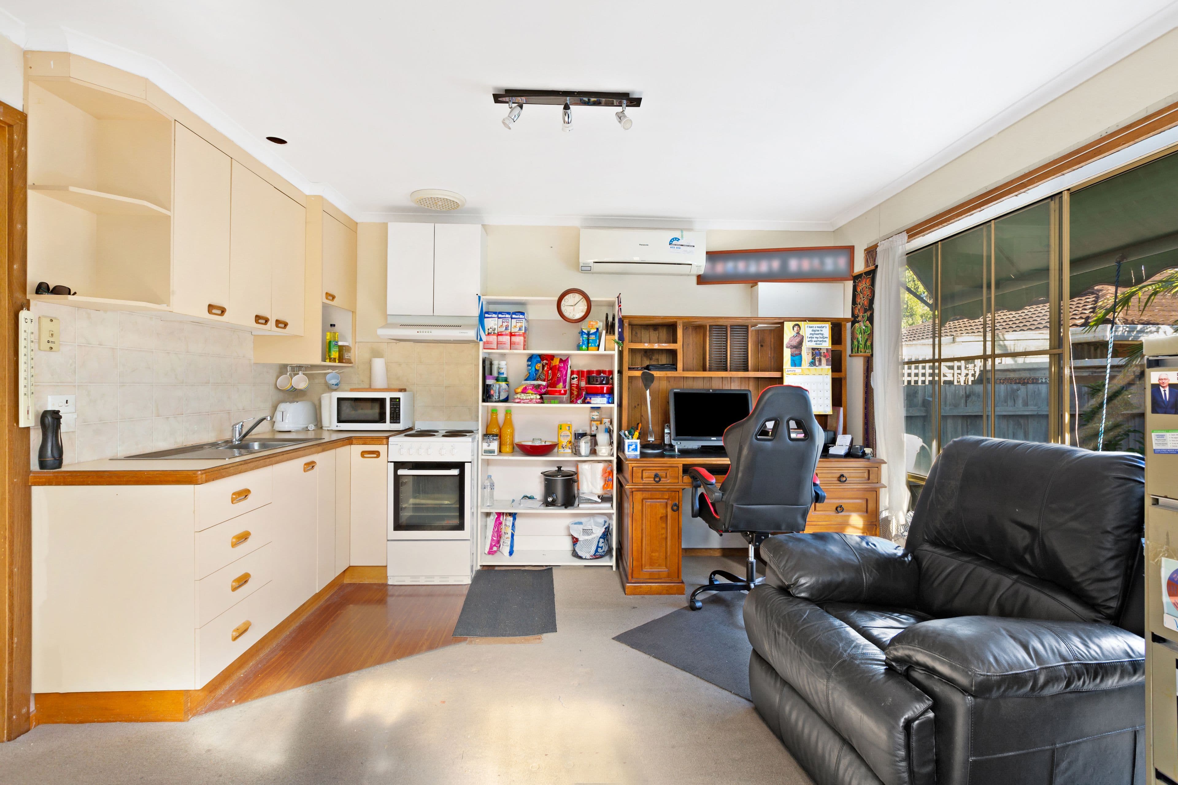 20 Wangarra Road, Frankston VIC 3199, Frankston - Thumbnail 7