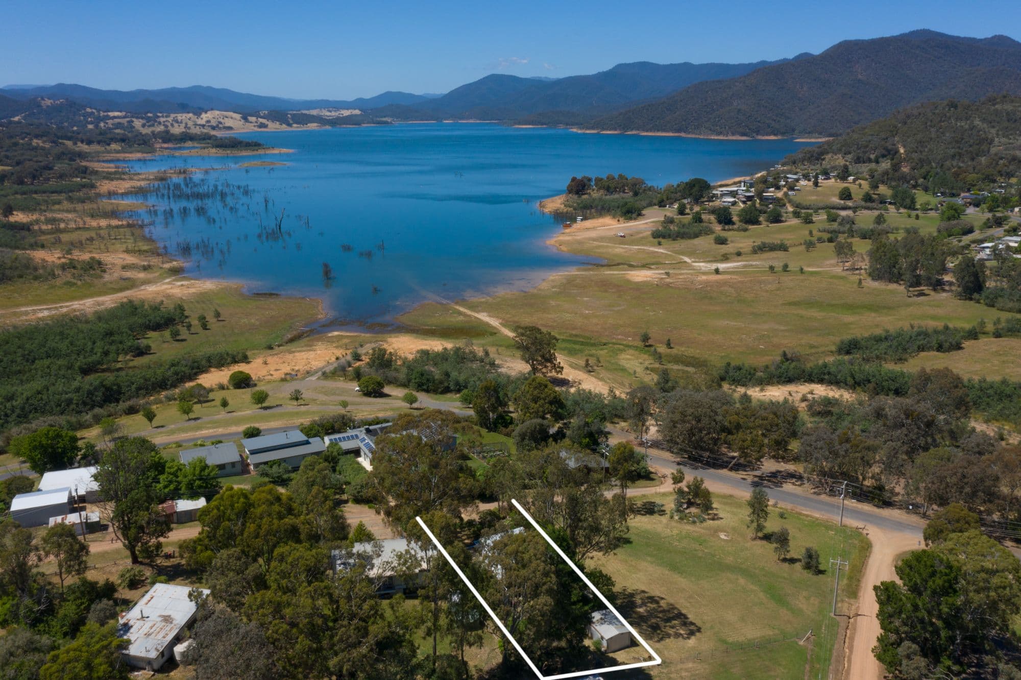 3 Laxton Street, Goughs Bay VIC 3723, Goughs Bay - Thumbnail 3