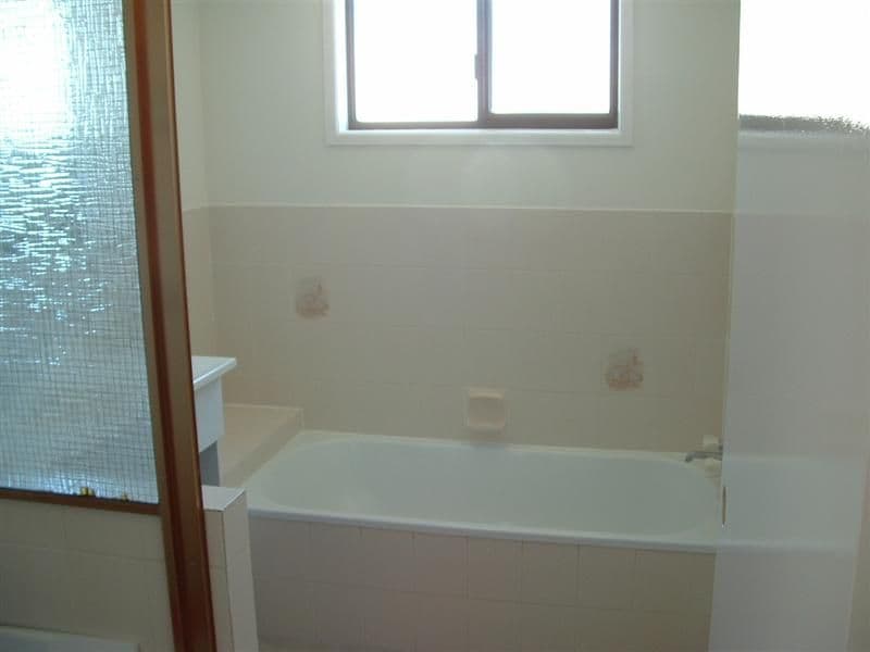68 Murphy Street, POINT VERNON QLD 4655, Point Vernon - Thumbnail 4