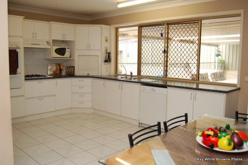 64 St James Circuit, HERITAGE PARK QLD 4118, Heritage Park - Thumbnail 2
