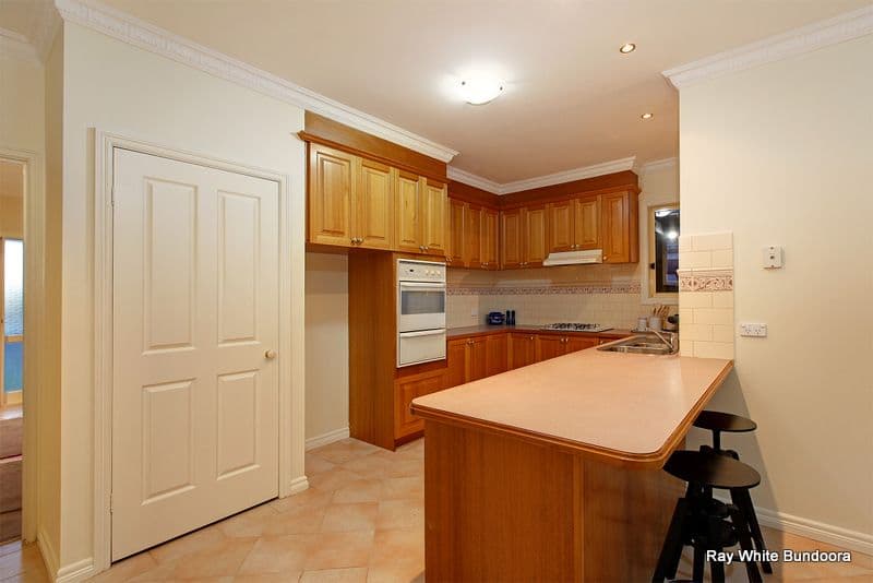 4 Kingfisher Place, SOUTH MORANG VIC 3752, South Morang - Thumbnail 8