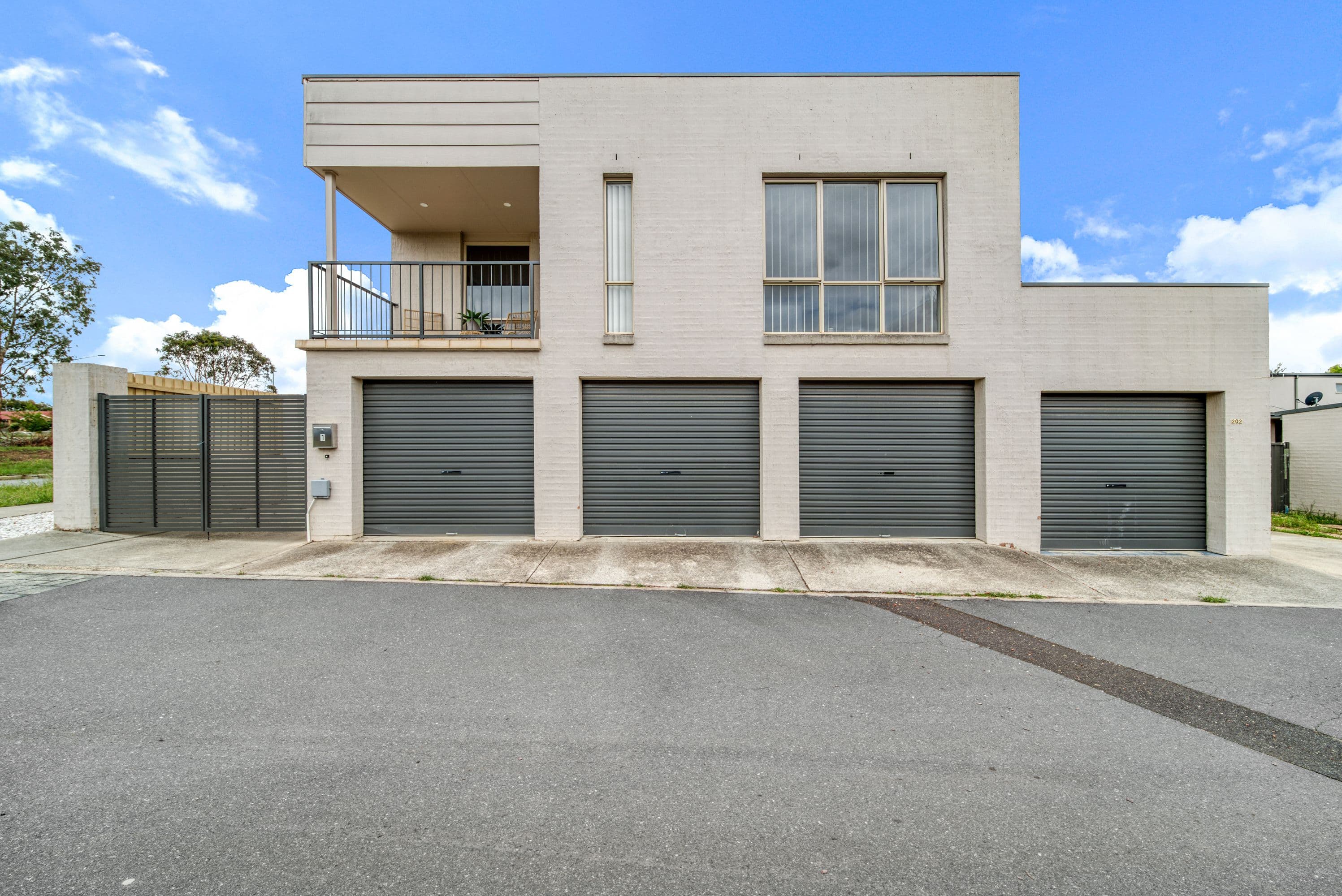 1 Hamer Street, Gungahlin ACT 2912, Gungahlin - Thumbnail 2