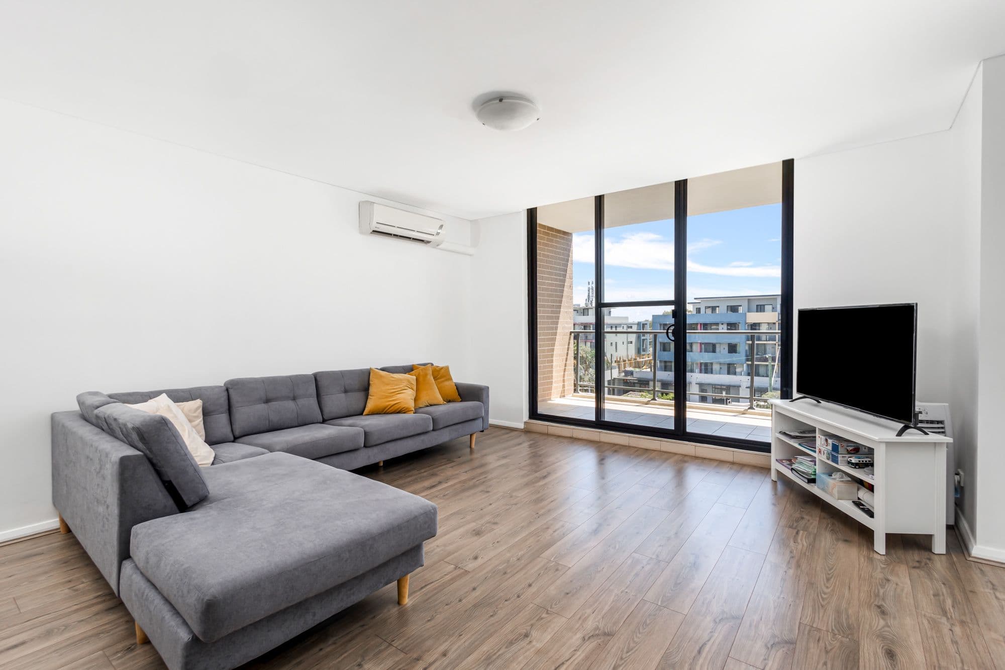 6-12 The Avenue, Mount Druitt NSW 2770, Mount Druitt - Thumbnail 2