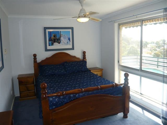 35 Davey Crescent, SEAVIEW DOWNS SA 5049, Seaview Downs - Thumbnail 3