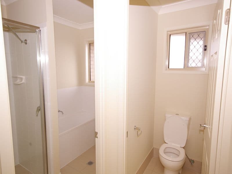 27 Glorious Promenade, REDBANK PLAINS QLD 4301, Redbank Plains - Thumbnail 6