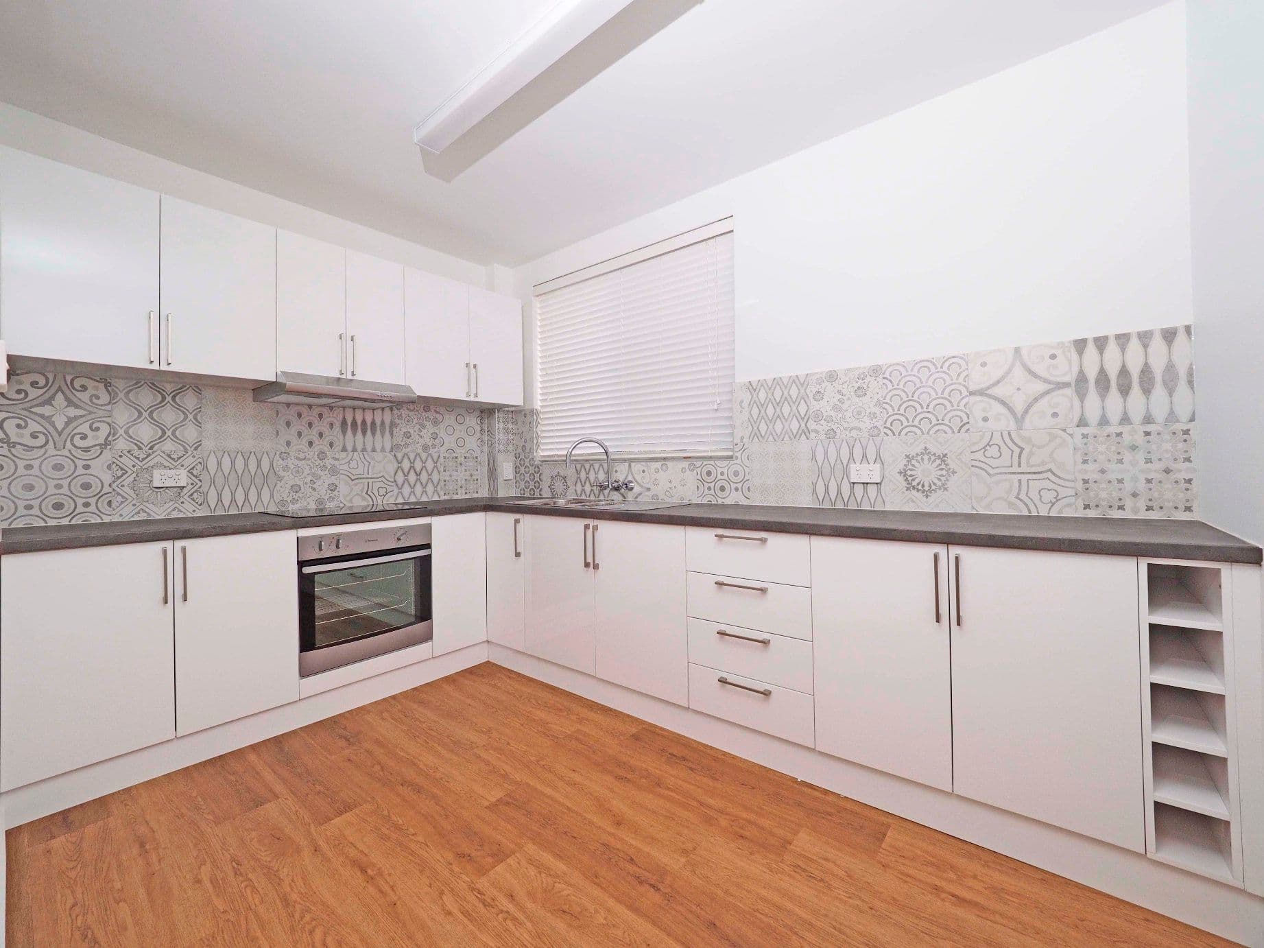 28 Birdwood Street, Coorparoo QLD 4151, Coorparoo - Thumbnail 3