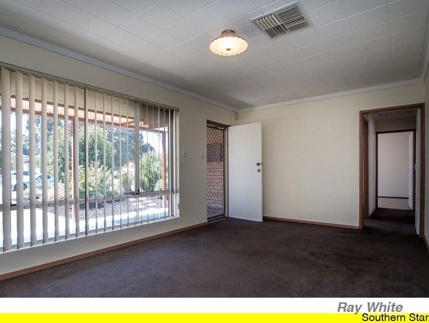 3 Umina Place, Armadale WA 6112, Armadale - Thumbnail 2