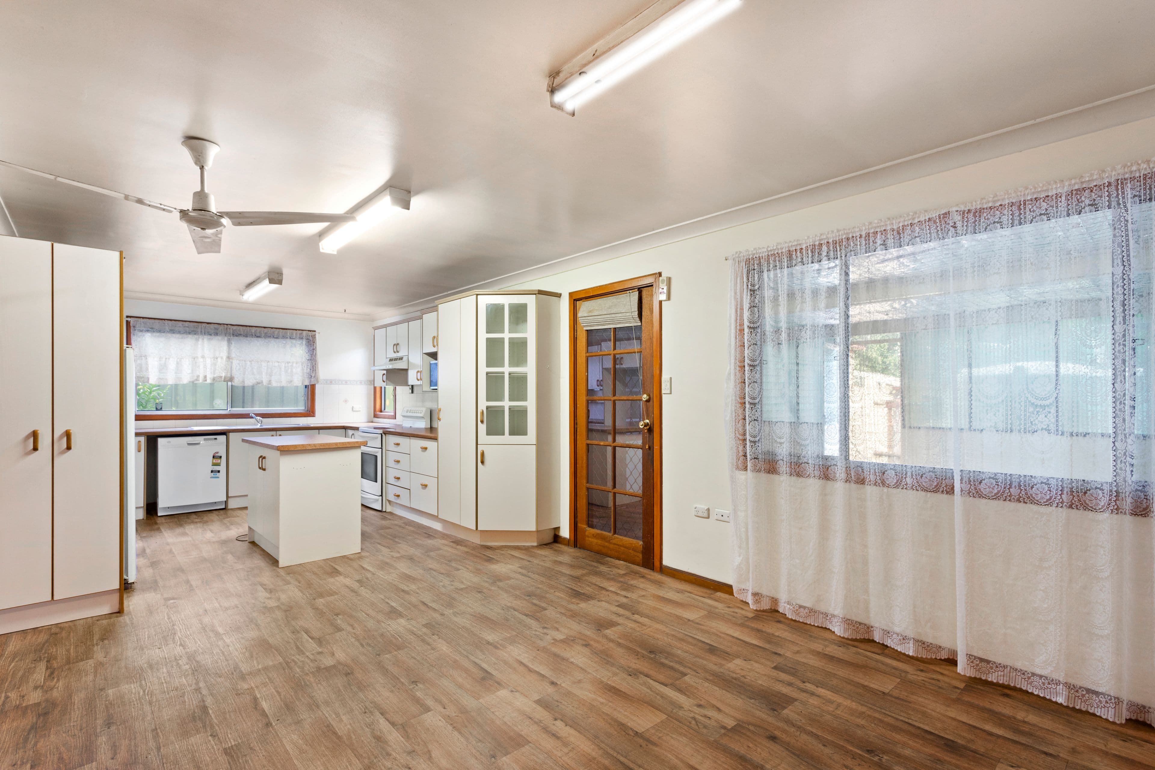 10 St Albans Road, Schofields NSW 2762, Schofields - Thumbnail 3