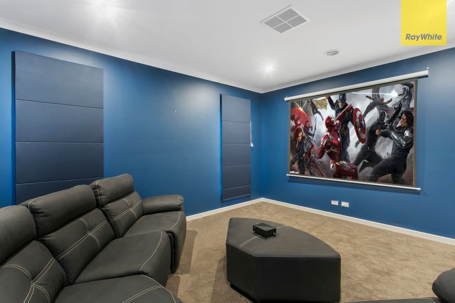 29 Newbridge Boulevard, Clyde North VIC 3978, Clyde North - Thumbnail 2