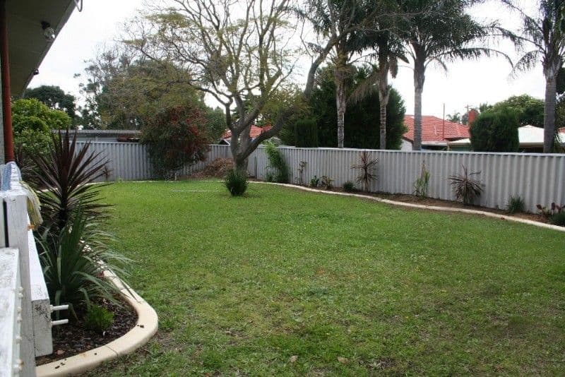 18 Thorsager Street, COOLBELLUP WA 6163, Coolbellup - Thumbnail 2