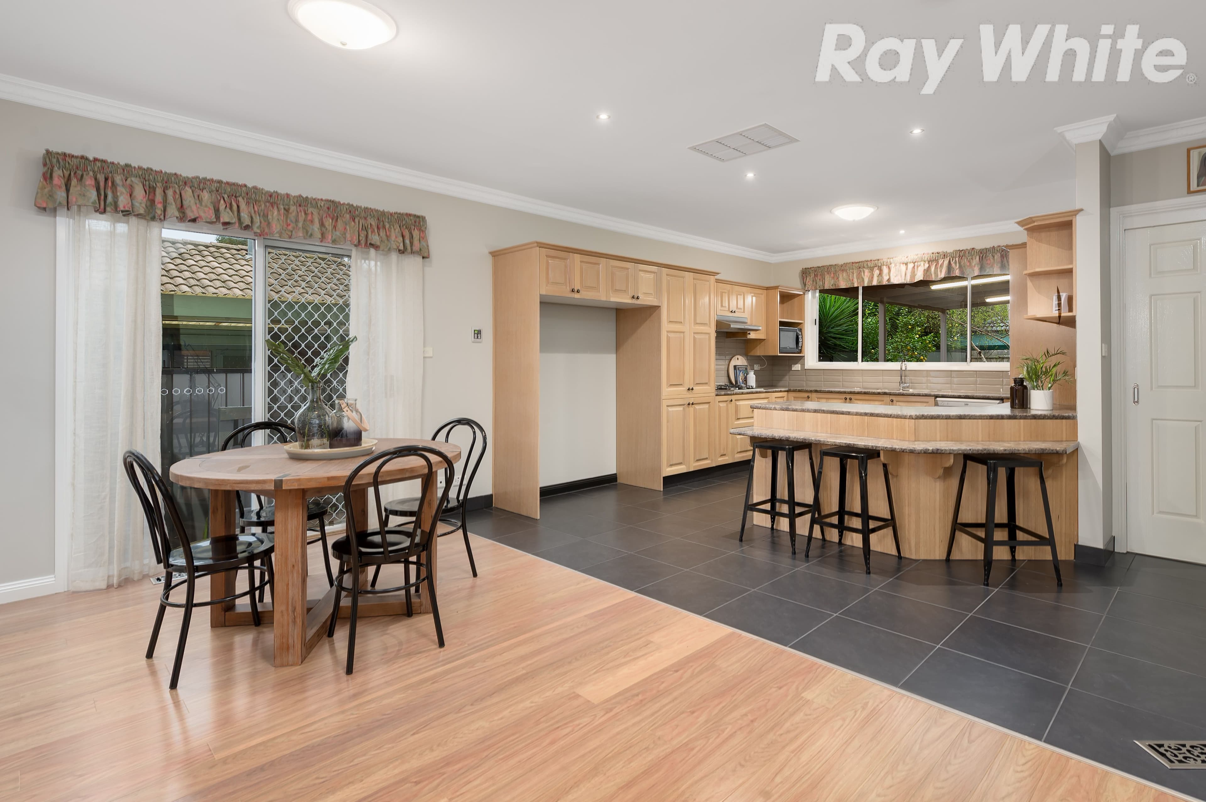 2A Border Drive, Mill Park VIC 3082, Mill Park - Thumbnail 3