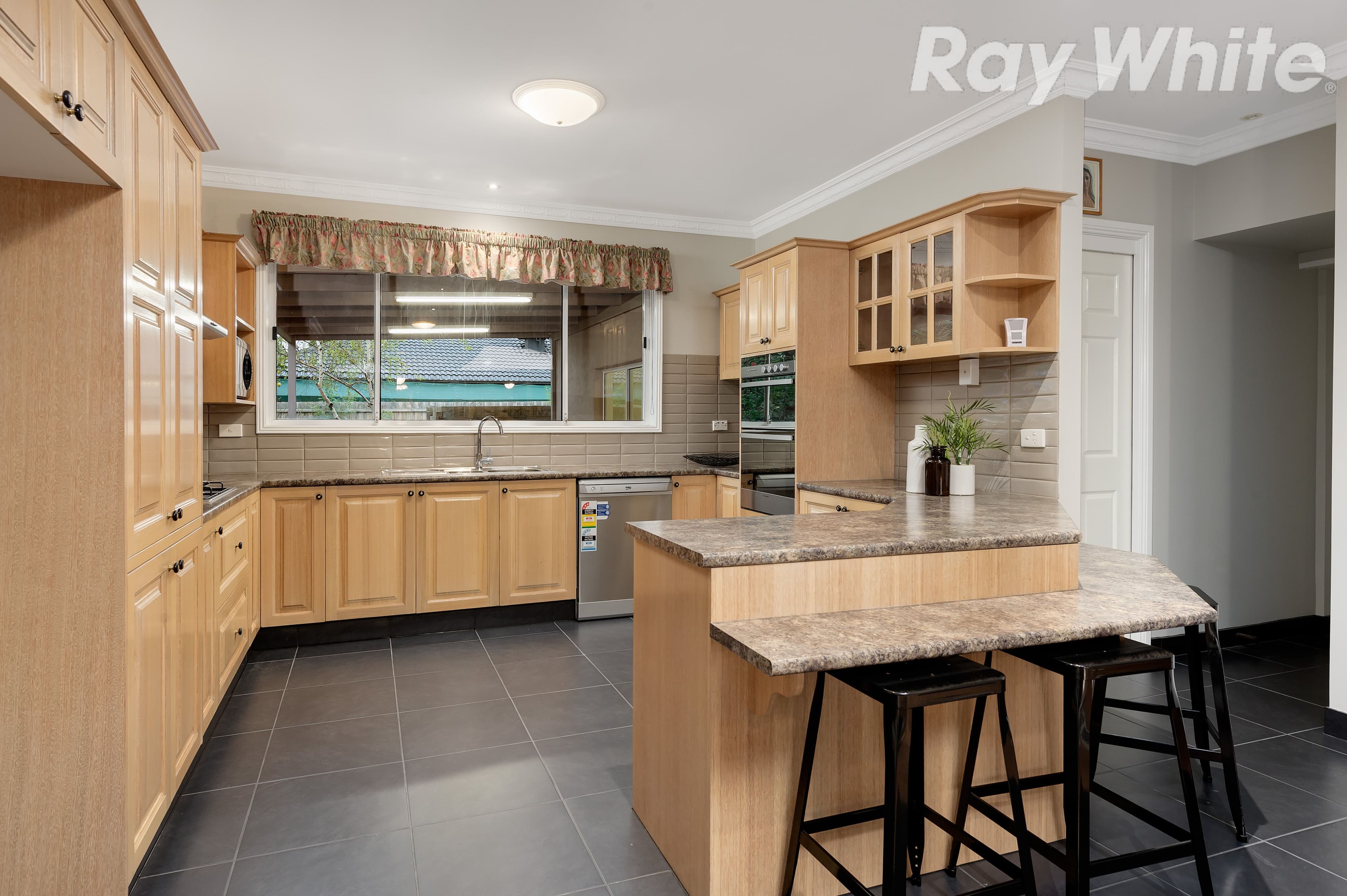 2A Border Drive, Mill Park VIC 3082, Mill Park - Thumbnail 5