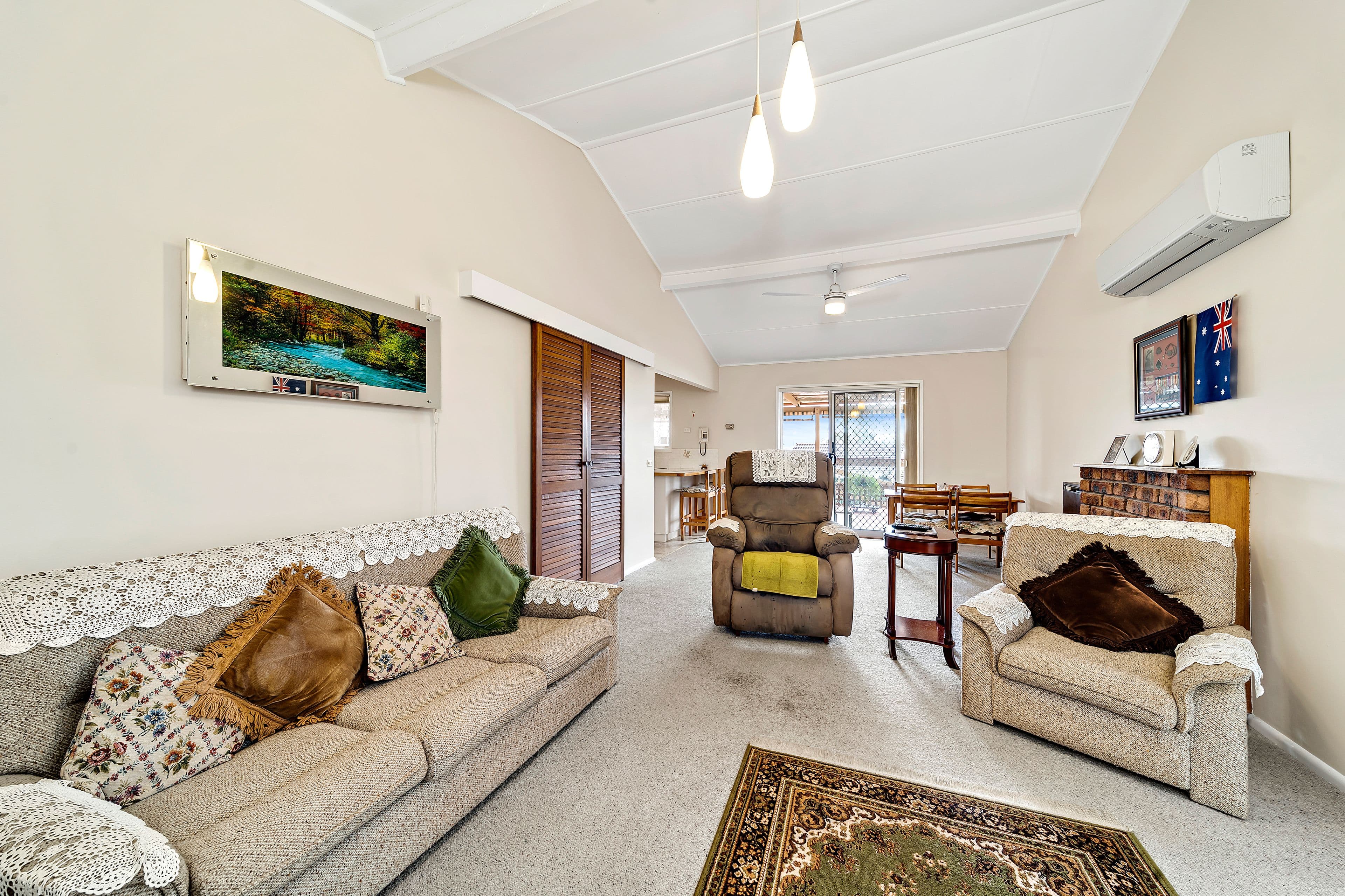 17 Cumberlege Crescent, Pearce ACT 2607, Pearce - Thumbnail 4