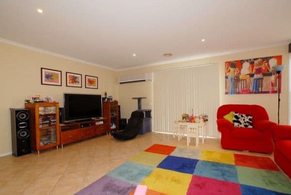 11 Windsor Grange Court, SKYE VIC 3977, Skye - Thumbnail 4