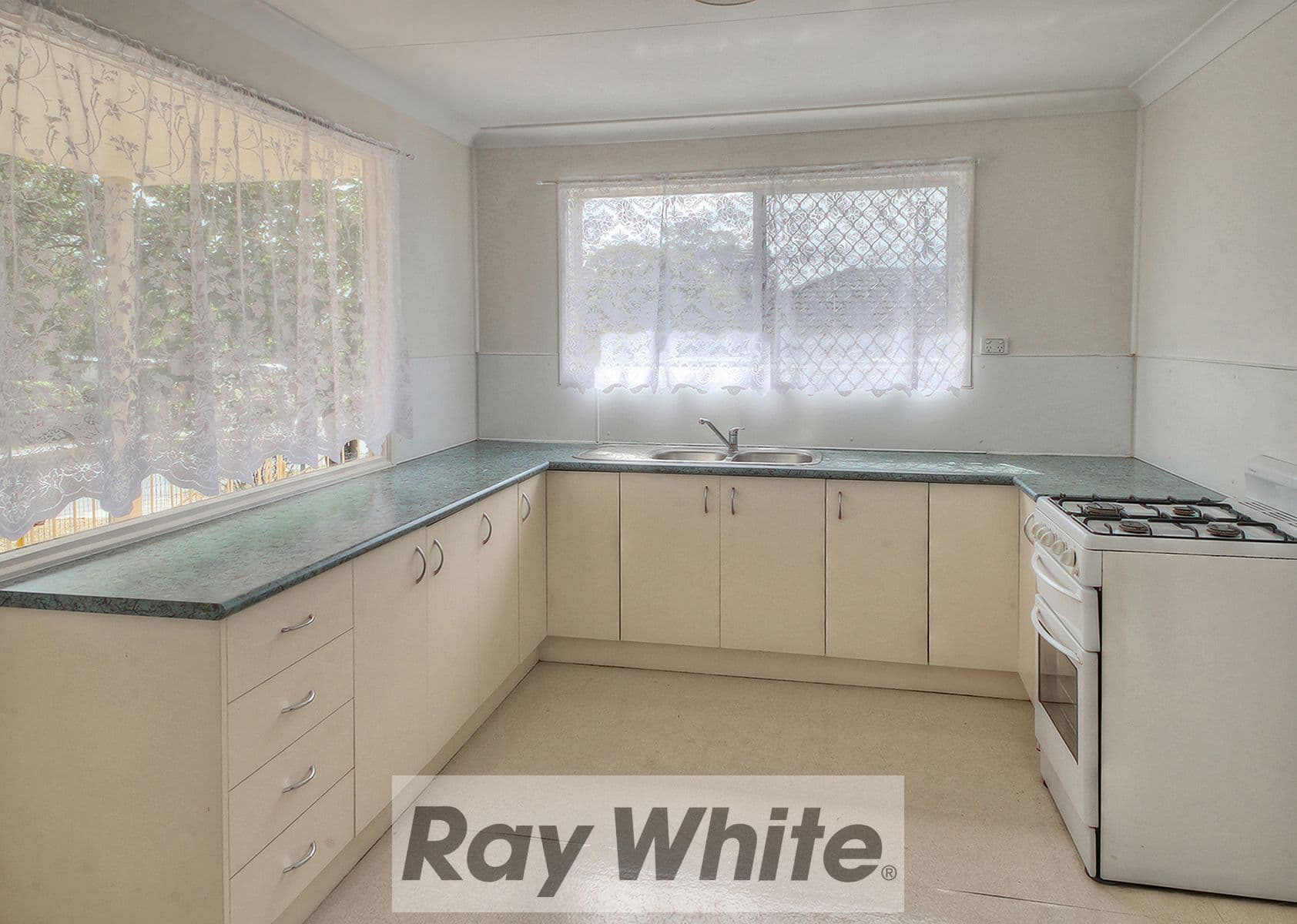 3 Baleri Street, Woodridge QLD 4114, Woodridge - Thumbnail 3