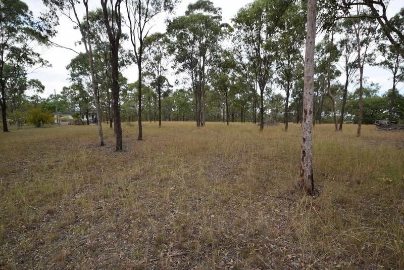 17 Lakeview Drive, Esk QLD 4312, Esk - Thumbnail 2