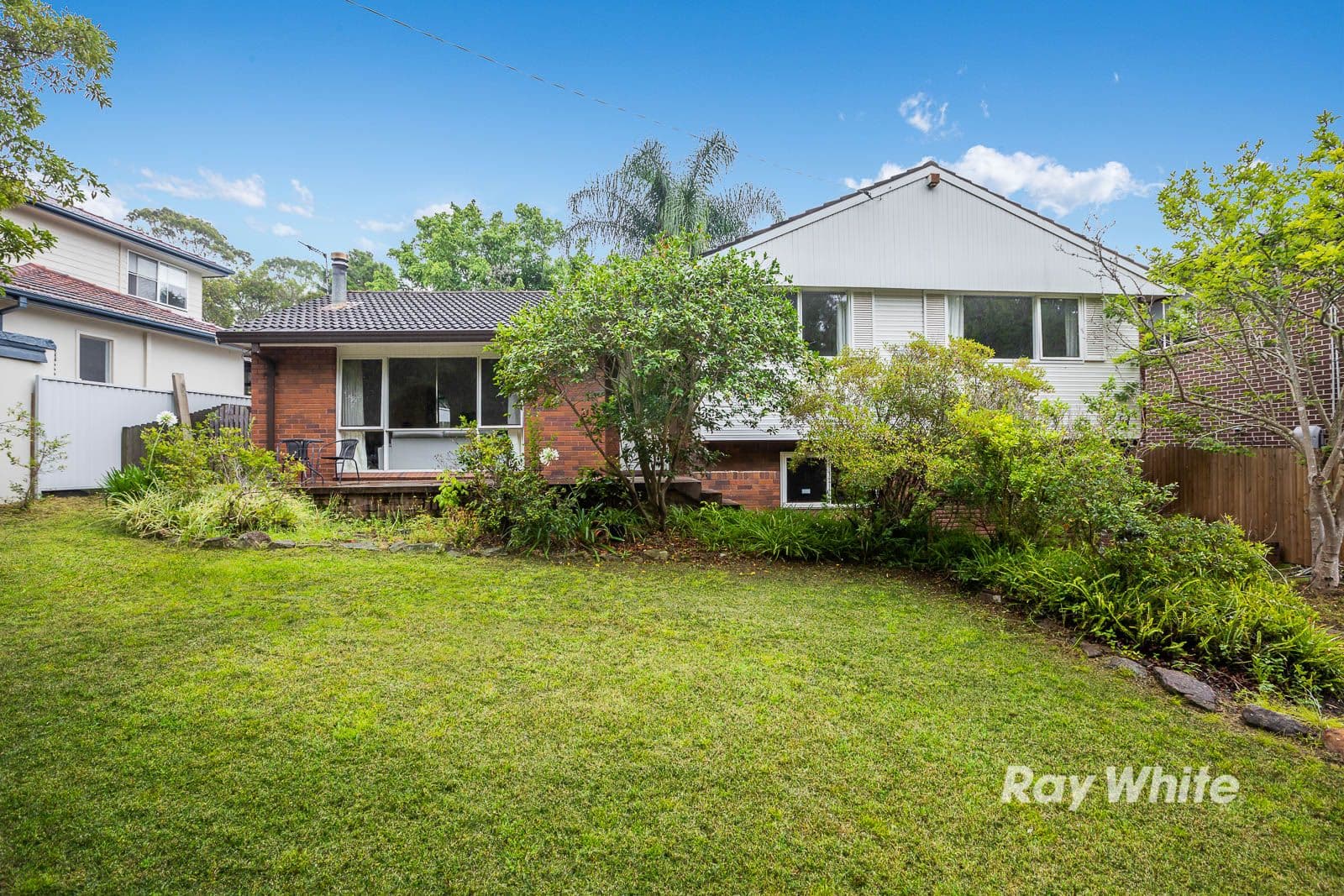 6 Drayton Avenue, Castle Hill - Image 1