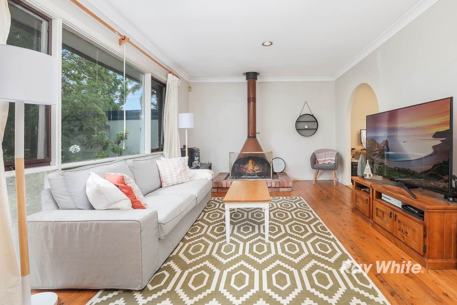 6 Drayton Avenue, Castle Hill - Thumbnail 3