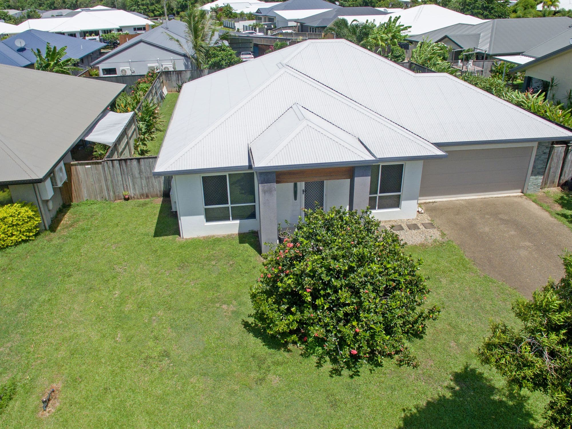 111 Roberts Drive, Trinity Beach QLD 4879, Trinity Beach - Thumbnail 2