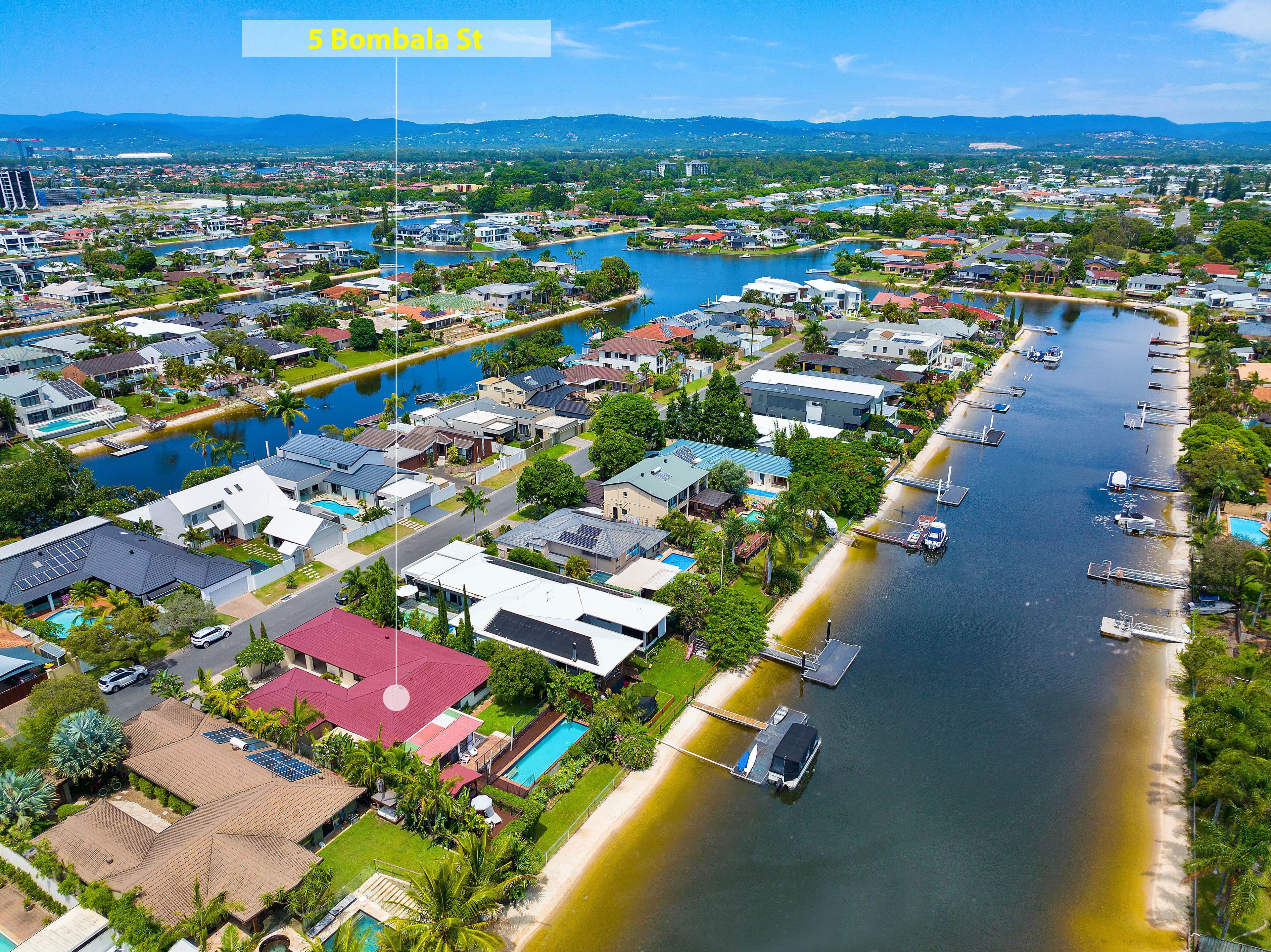 5 Bombala Street, Broadbeach Waters QLD 4218, Broadbeach Waters - Thumbnail 4