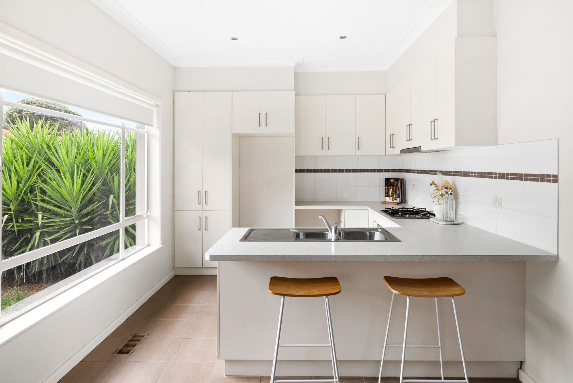 61 High Street, Werribee VIC 3030, Werribee - Thumbnail 2
