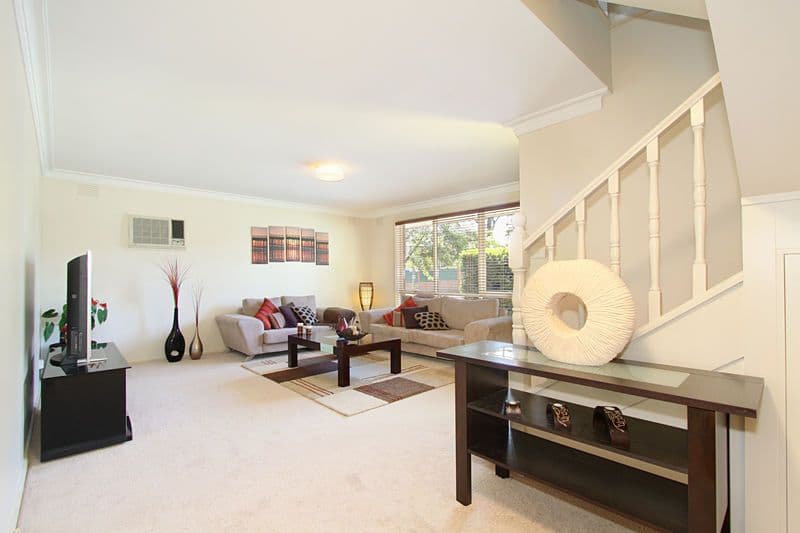 32 Hawthorn Road, BURWOOD EAST VIC 3151, Burwood East - Thumbnail 3