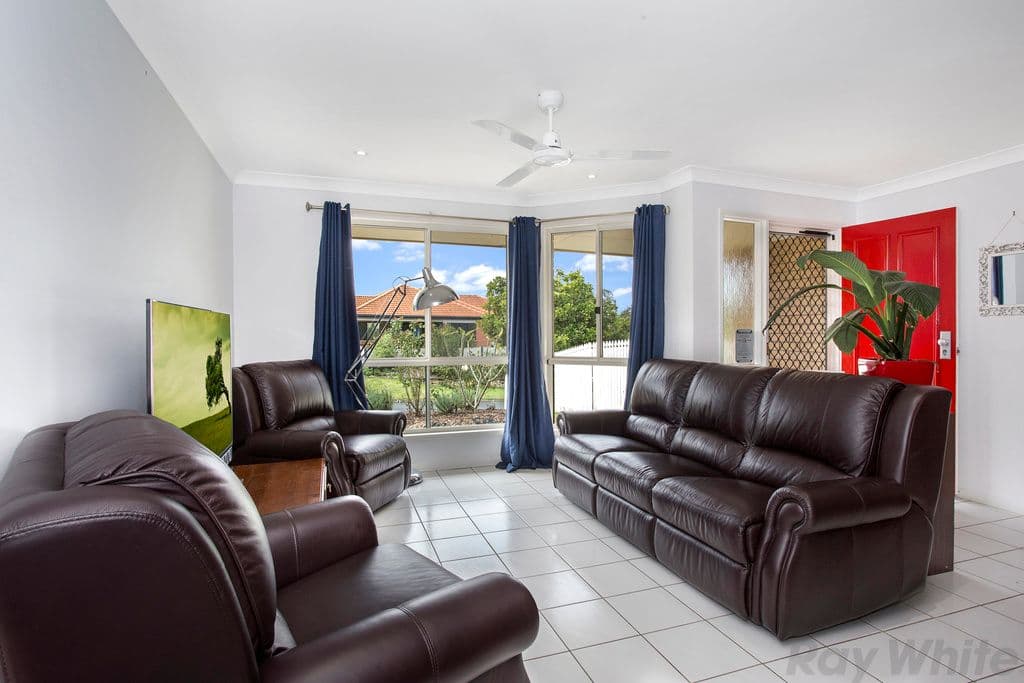 1 Vauton Court, Arana Hills QLD 4054, Arana Hills - Thumbnail 4
