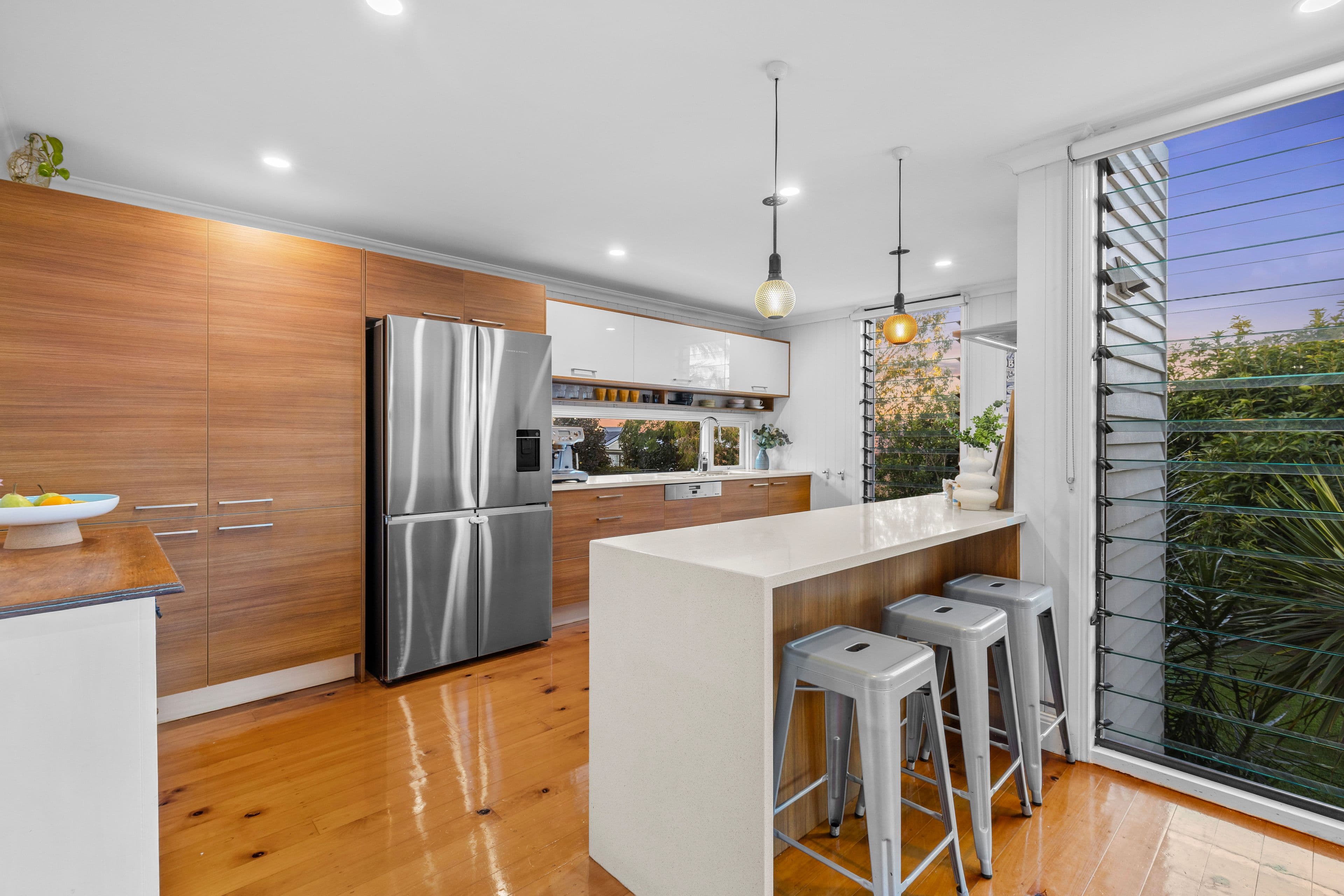 21 Bradley Avenue, Kedron QLD 4031, Kedron - Thumbnail 4