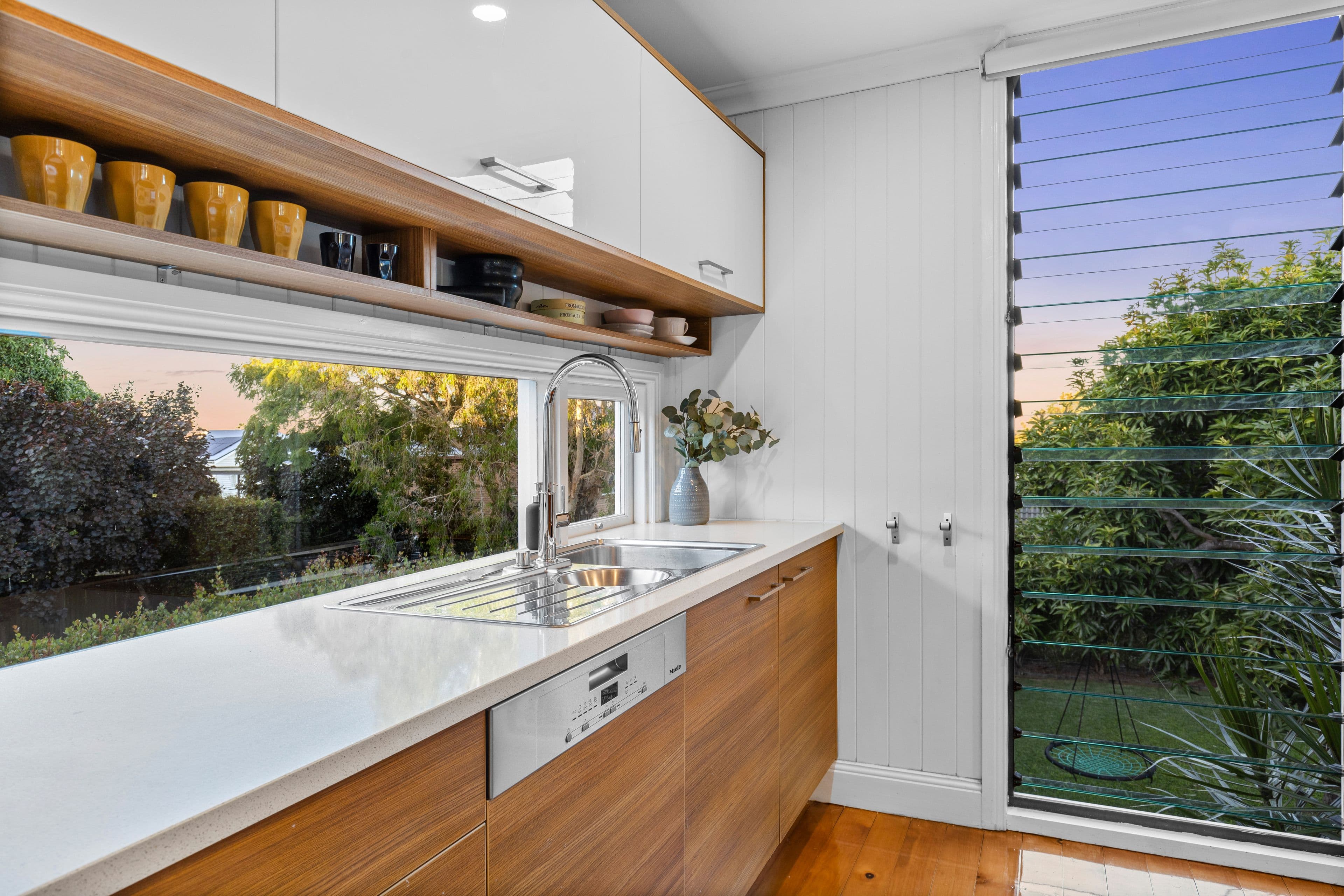 21 Bradley Avenue, Kedron QLD 4031, Kedron - Thumbnail 8