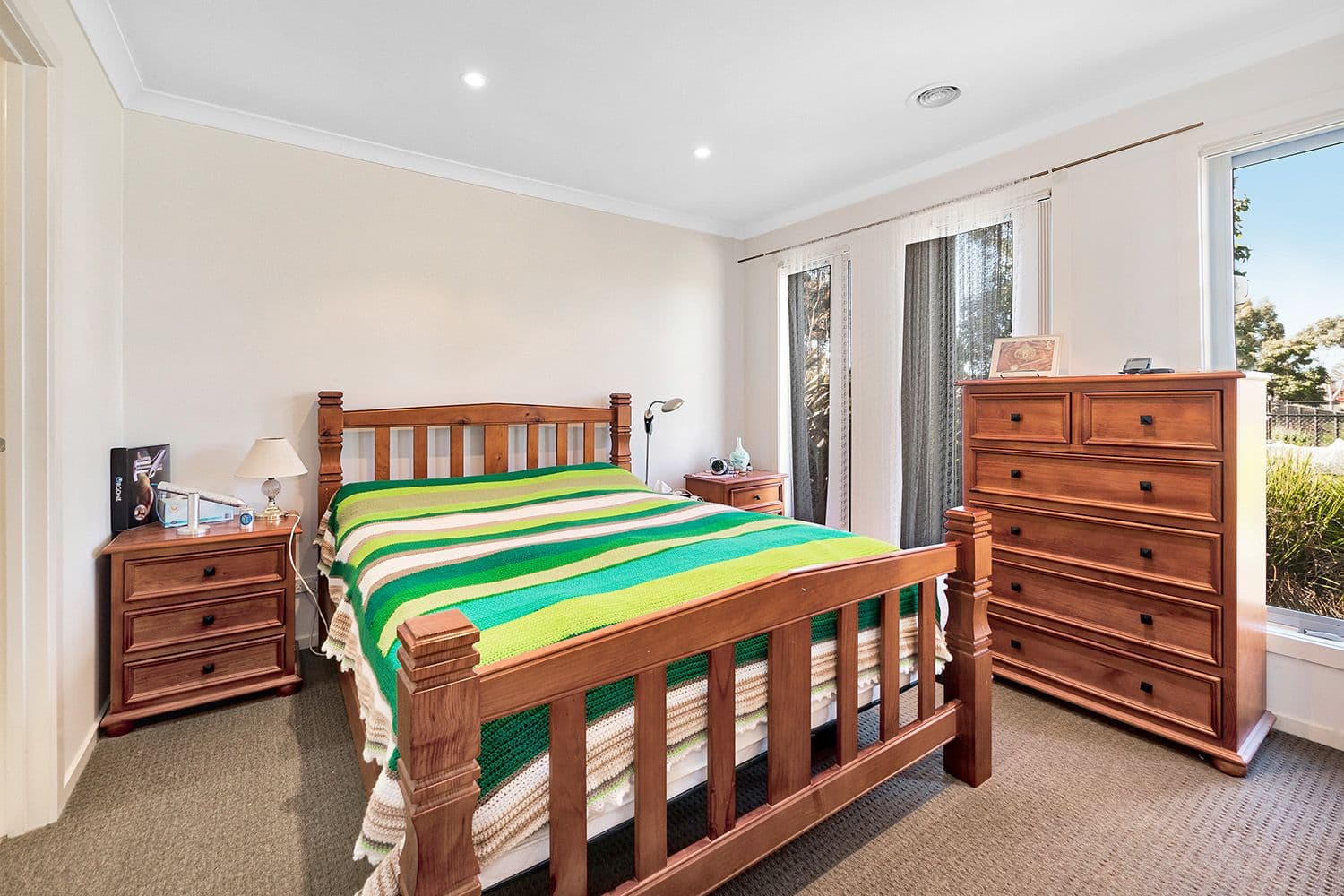 15 Nokota Lane, Clyde North VIC 3978, Clyde North - Thumbnail 7