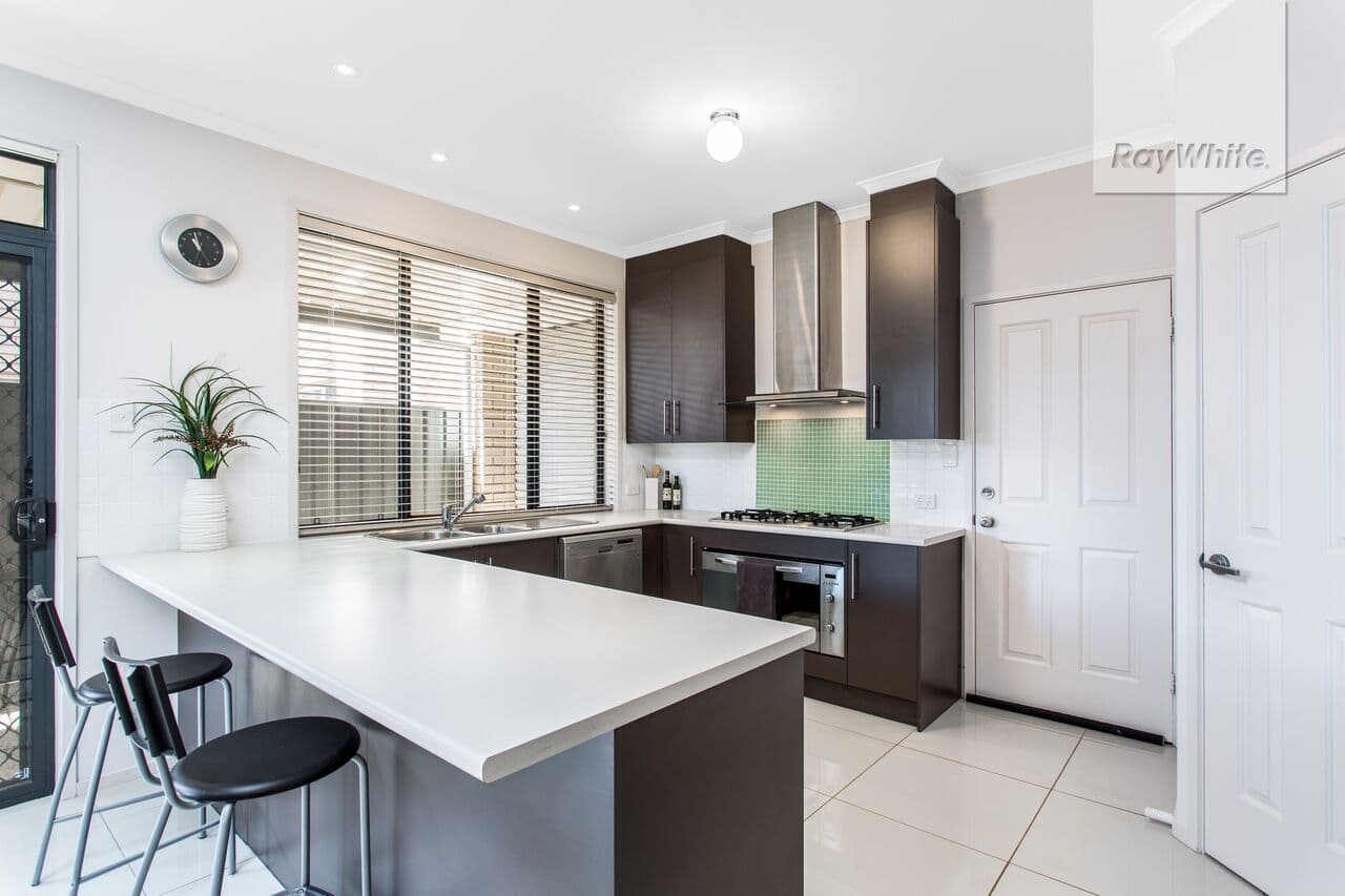 51 Bimini Crescent, Mawson Lakes SA 5095, Mawson Lakes - Thumbnail 4