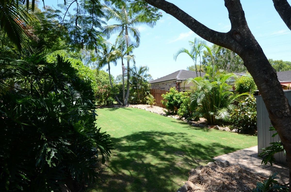 109 Englefield Road, Oxley QLD 4075, Oxley - Thumbnail 2