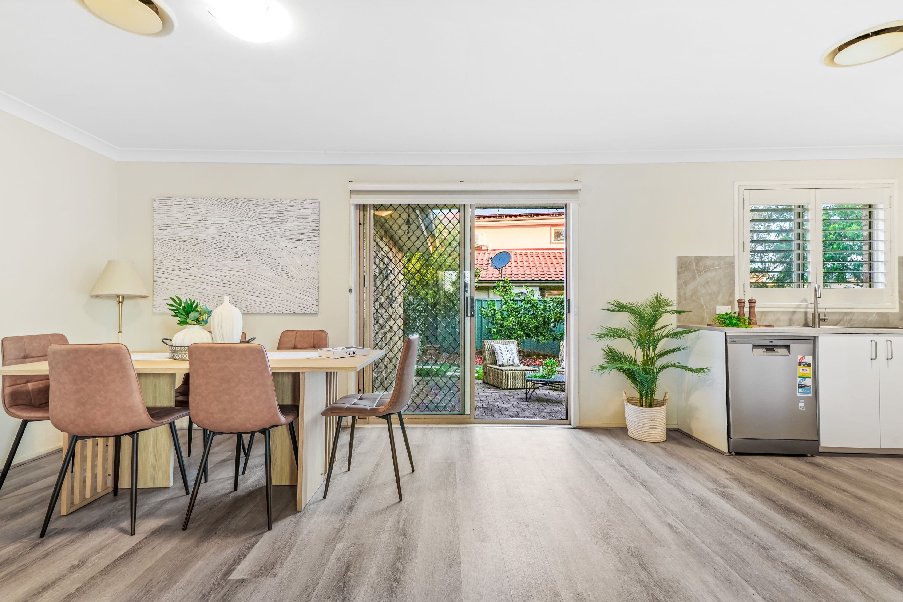 7 Kuta Place, Quakers Hill NSW 2763, Quakers Hill - Thumbnail 2