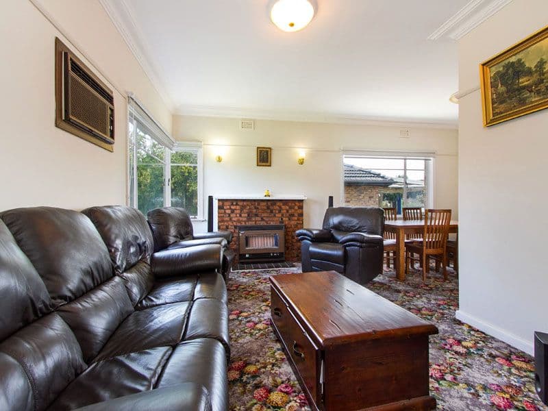 9 Rangeview Road, Lower Plenty, Lower Plenty - Thumbnail 4