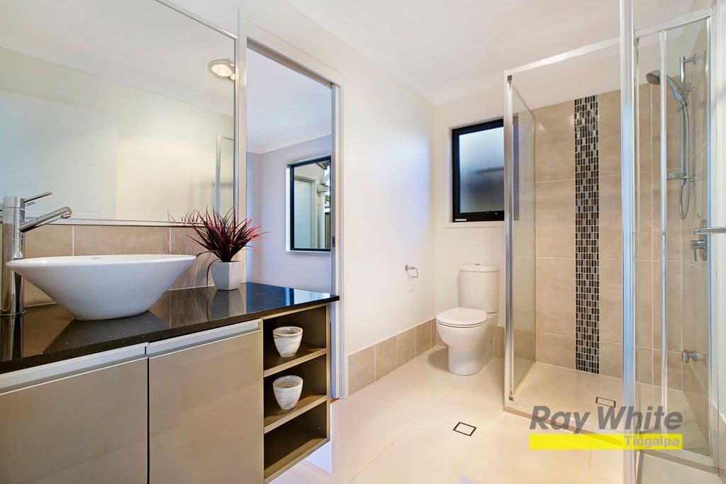 28a Youngs Road, HEMMANT QLD 4174, Hemmant - Thumbnail 4
