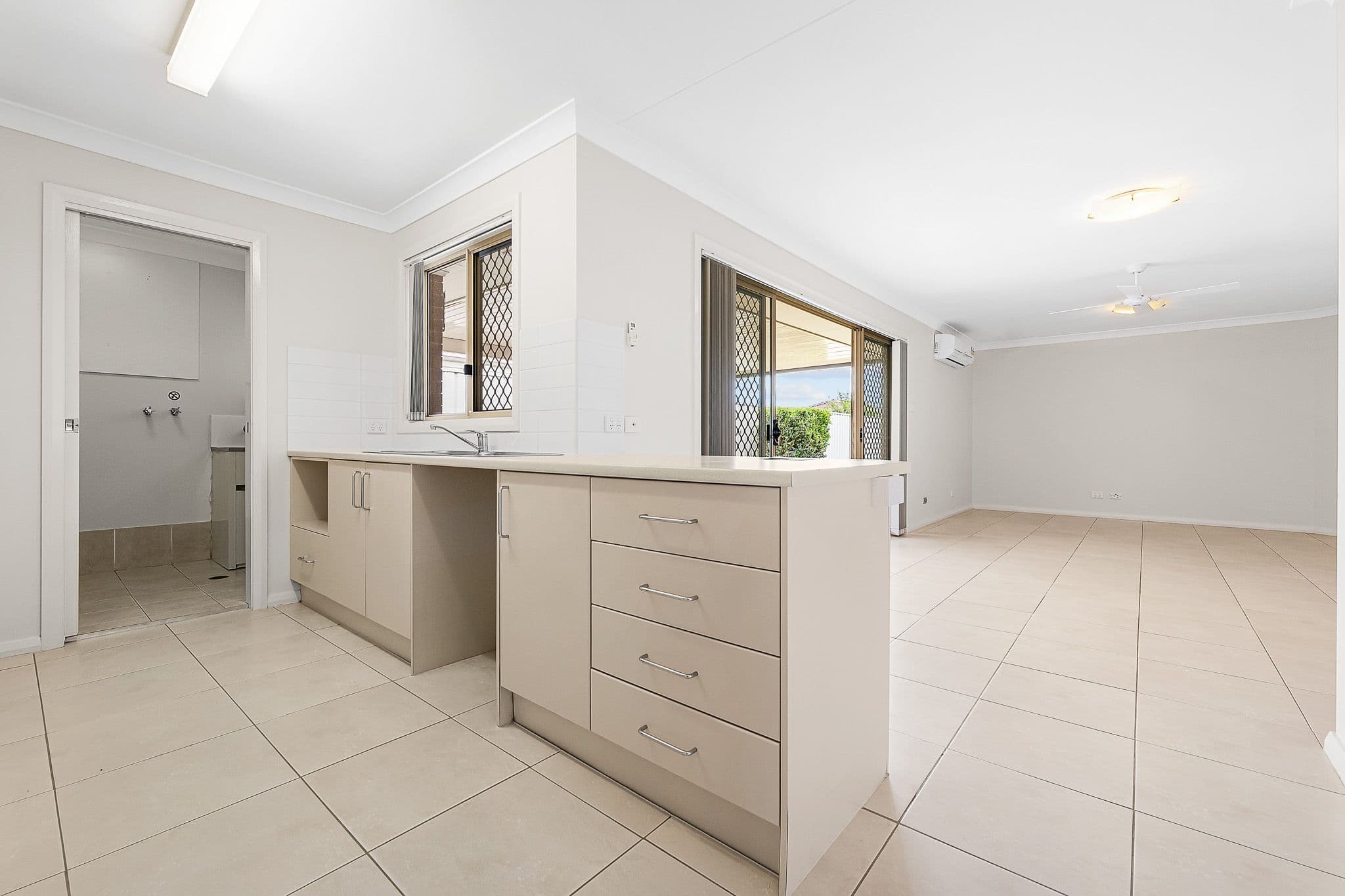 19 Manning Avenue, Raymond Terrace NSW 2324, Raymond Terrace - Thumbnail 4