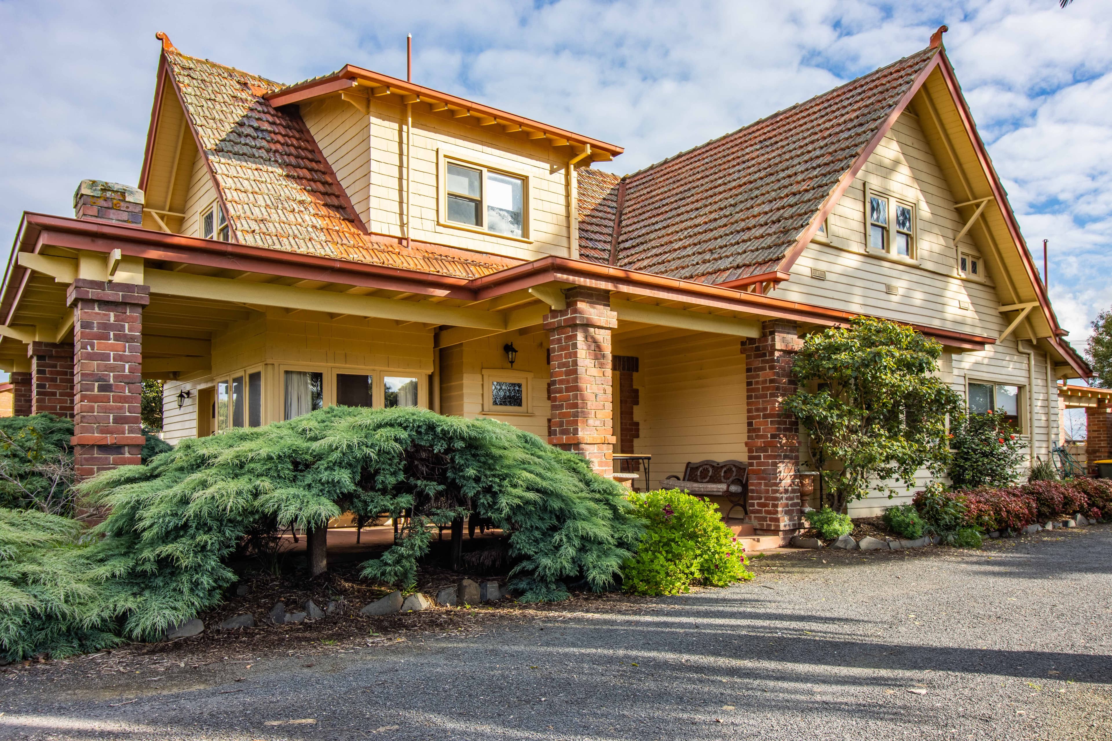 370 Commercial Road, Yarram VIC 3971, Yarram - Thumbnail 2