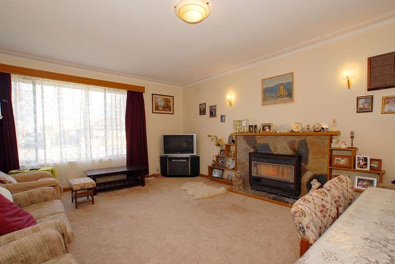 25 Percy Street, NOBLE PARK VIC 3174, Noble Park - Thumbnail 2