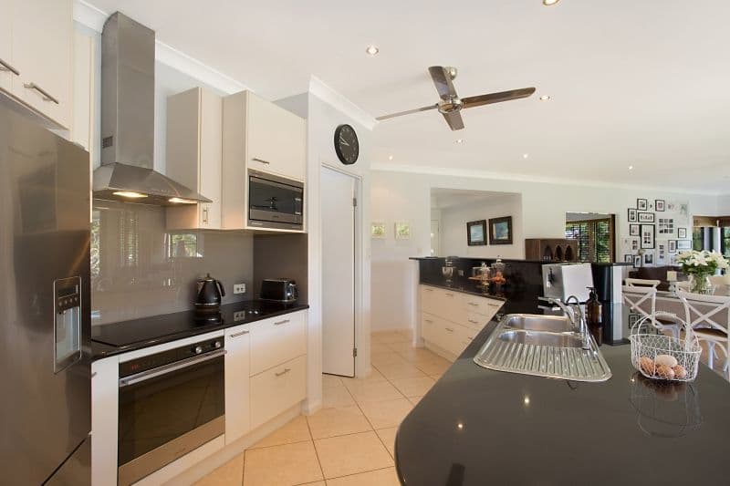 9 Des Quinlan Crescent, Tallebudgera QLD 4228, Tallebudgera - Thumbnail 8