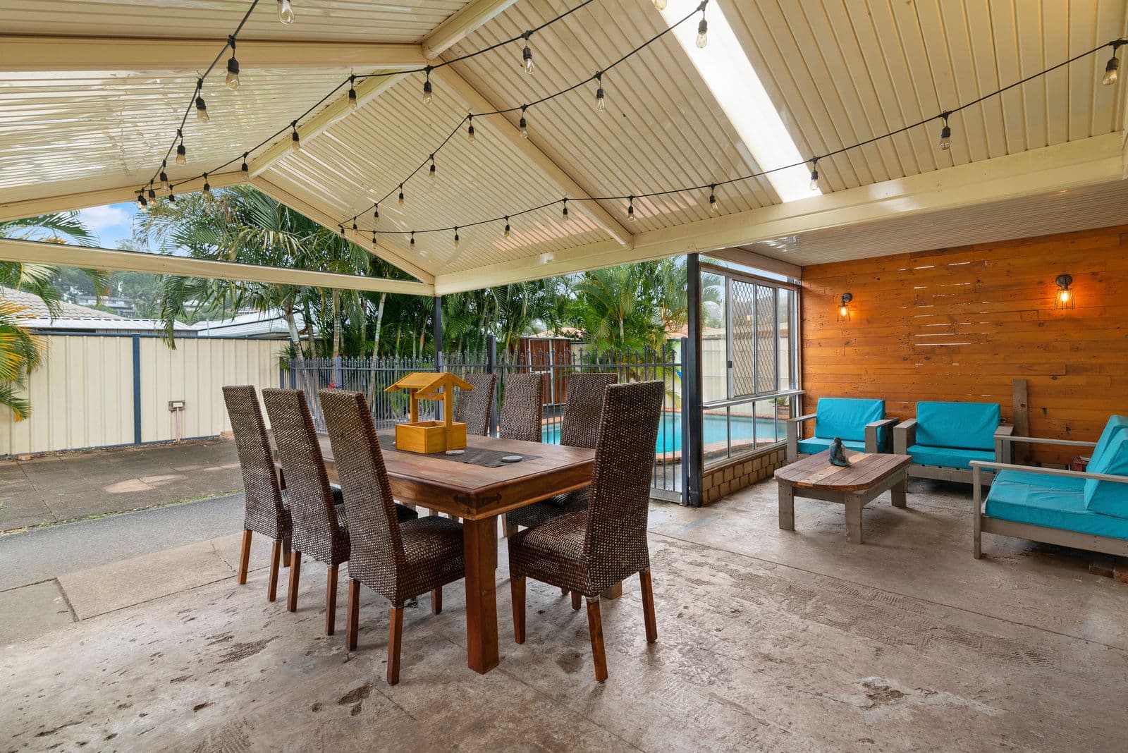 6 Togos Avenue, Currumbin Waters QLD 4223, Currumbin Waters - Image 1