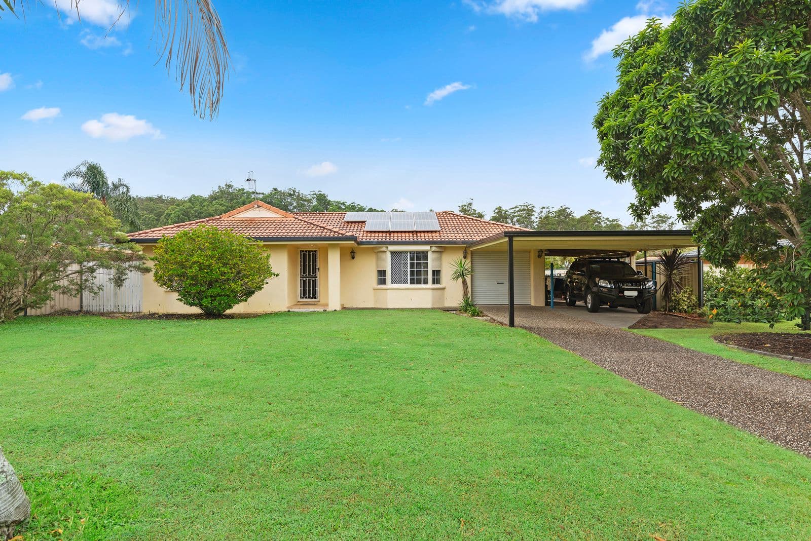 6 Togos Avenue, Currumbin Waters QLD 4223, Currumbin Waters - Thumbnail 3