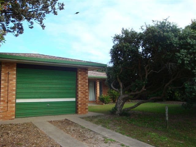 12  Girraween Street, WARANA QLD 4575, Warana - Thumbnail 3