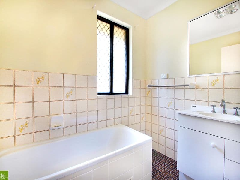 4 Blackbutt Way, BARRACK HEIGHTS NSW 2528, Barrack Heights - Thumbnail 6