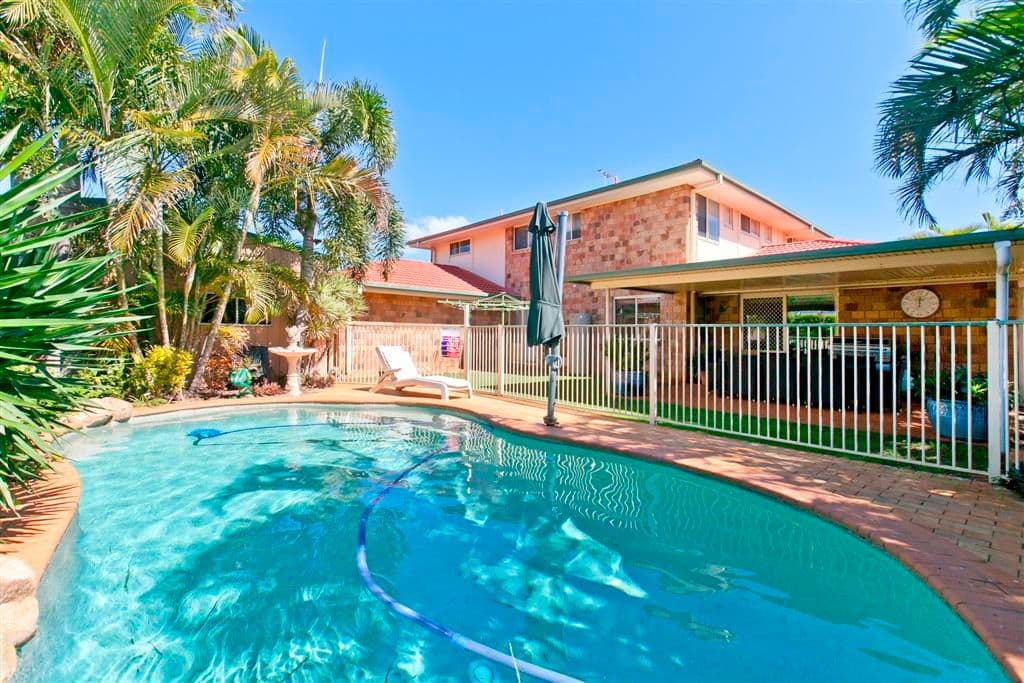 4 Janelle Court, WELLINGTON POINT QLD 4160, Wellington Point - Thumbnail 3
