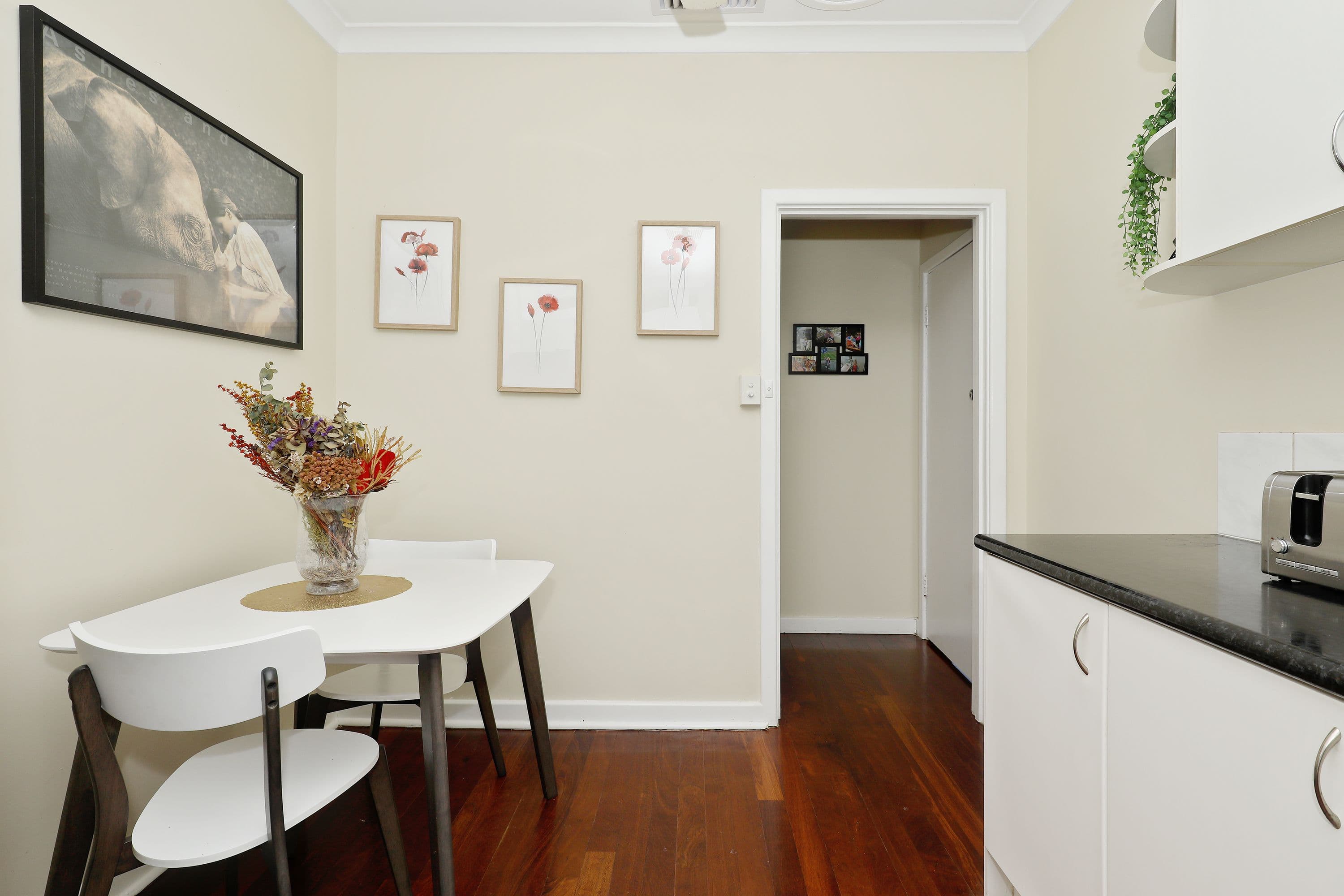 9 Northumberland Road, Forrestfield WA 6058, Forrestfield - Thumbnail 4