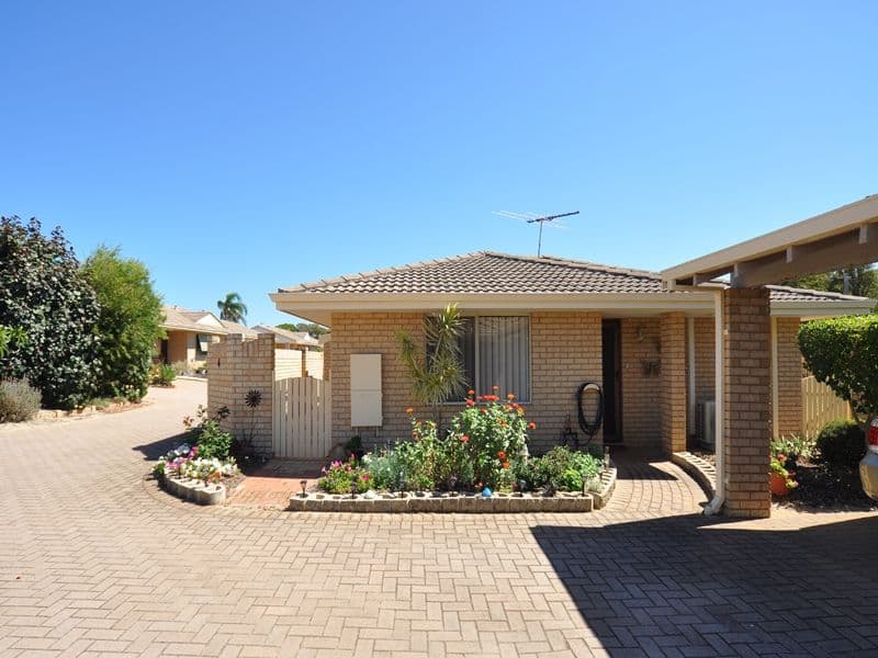 169 Goollelal Drive, Kingsley WA 6026, Kingsley - Thumbnail 2