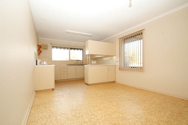 24 Kokoda Terrace, LOXTON SA 5333, Loxton - Thumbnail 3