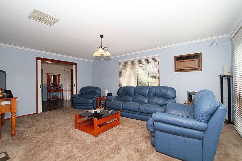 4 Ulm Close, MILL PARK VIC 3082, Mill Park - Thumbnail 5