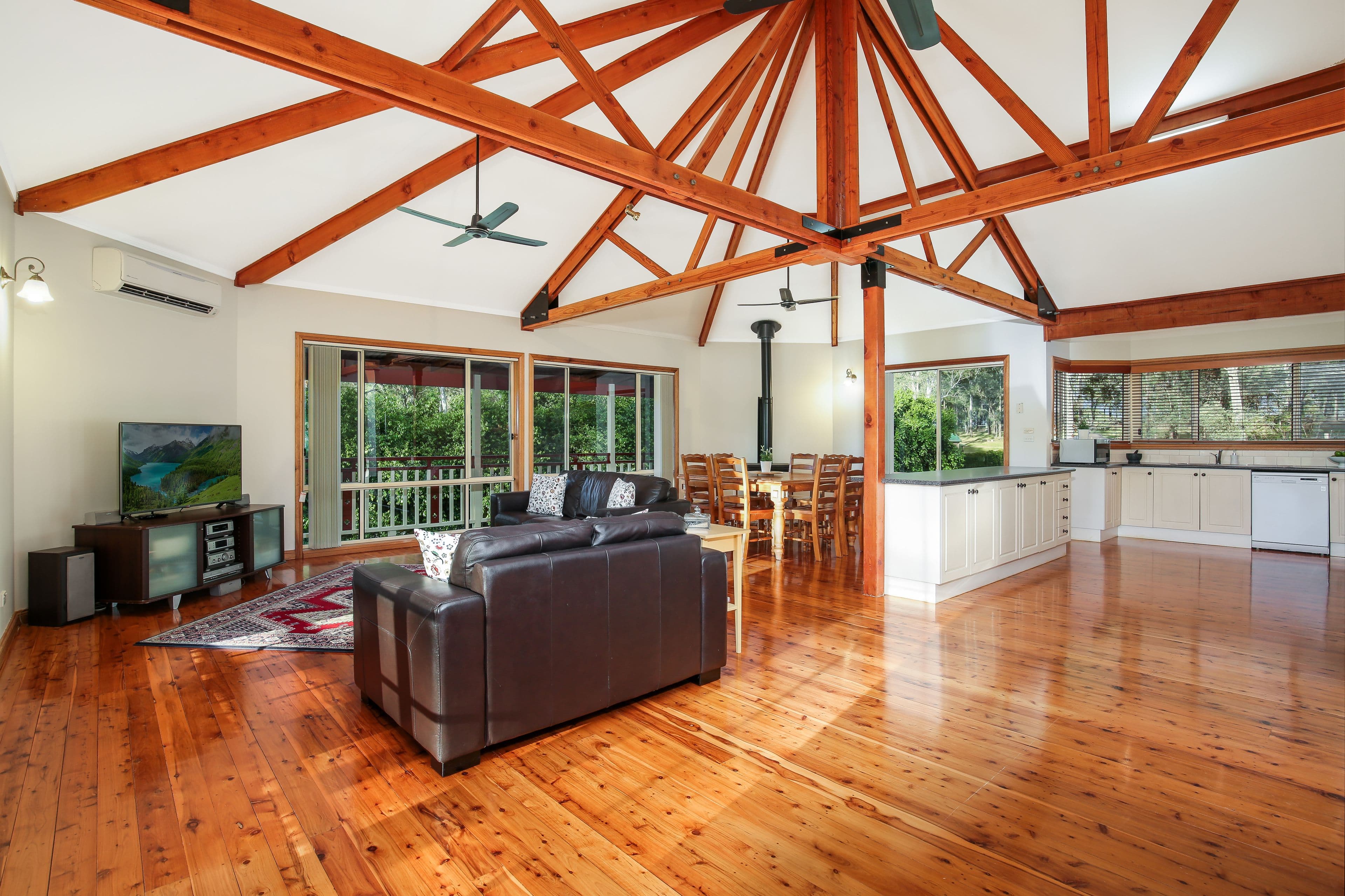 10 Tallow Wood Close, Wilberforce - Thumbnail 5